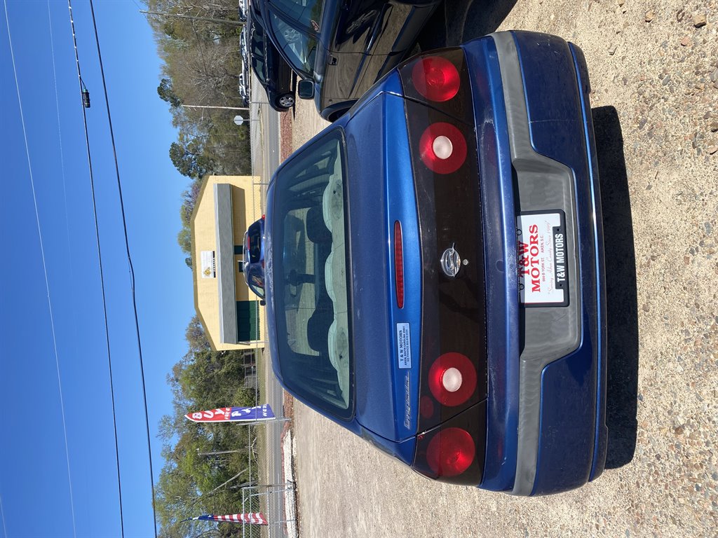 2005 Chevrolet Impala Base